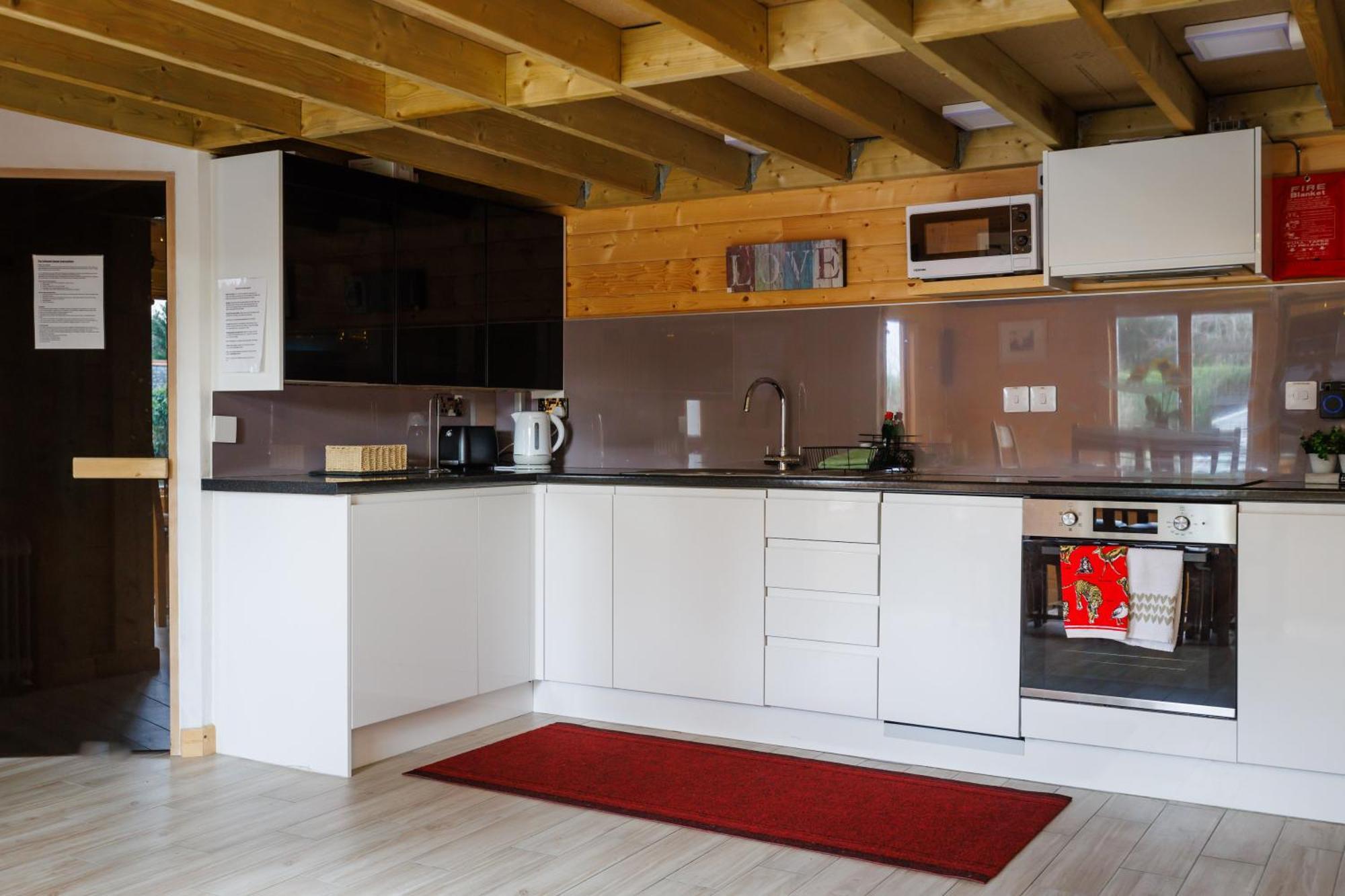 Spacious Cabin Evcharger And Free Parking Near Cambridge Eksteriør billede